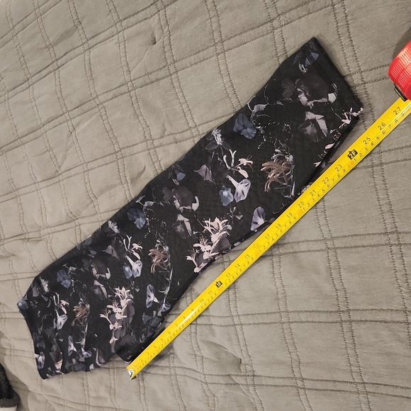 RBX Black Floral Leggings Size XL! - Picture 7 of 8